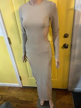 Fashion Nova Taupe Cutout Long Sleeve Maxi Dress